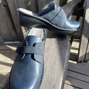 Naot Avignon Clogs Slip-on Shoes size 39